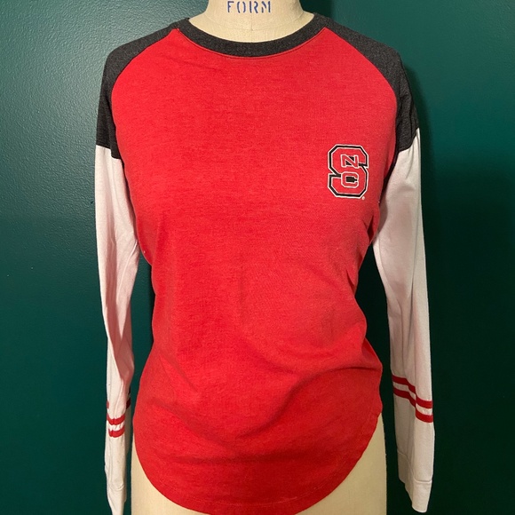 NC State long sleeved t-shirt - Picture 1 of 2